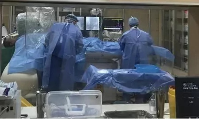 女生腹泻5天心脏停跳，急诊科医生拆解致命链与救命3步法