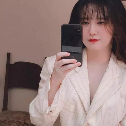 英雄联盟四周年隐藏机制破解，限定皮肤获取成本对比与最优决策树