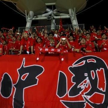 挺进地牢终极通关指南，2026年最新武器排行与隐藏角色解锁全攻略