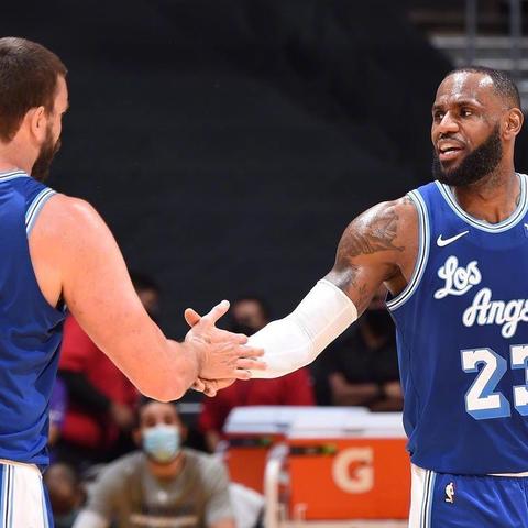 还在搜DNF2013五一礼包？梦幻骑士套称号属性/宠物实战/宝珠附魔全解析，2026年追忆价值评估