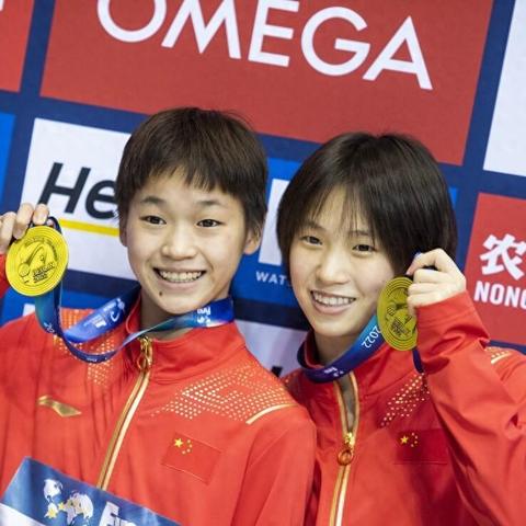 为什么10个教练教不会陈芋汐游泳？专业跳水运动员的游泳瓶颈全解析