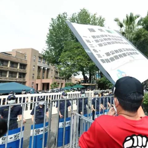 农场小镇之乡村度假，2026年Q1数据曝光——73%新手首周破产的真相与3个隐藏收益机制