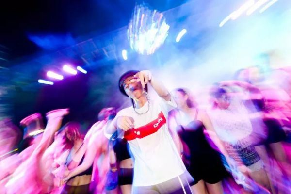 活动类型解码，从狂欢派对到数字资产