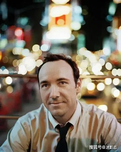 凯文·史派西类型角色为何制霸2026游戏圈？3大暗黑魅力设计法则揭秘