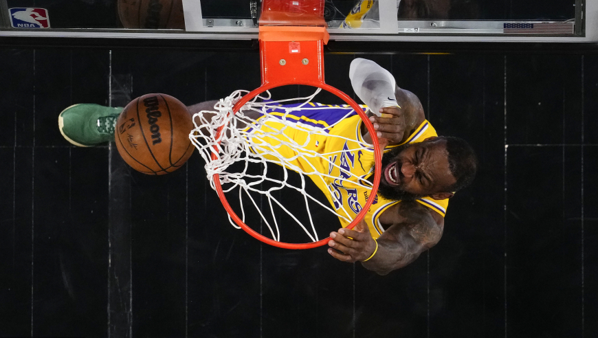 2026赛季必学实战扣篮八技，从暴力隔扣到创意终结全面解析