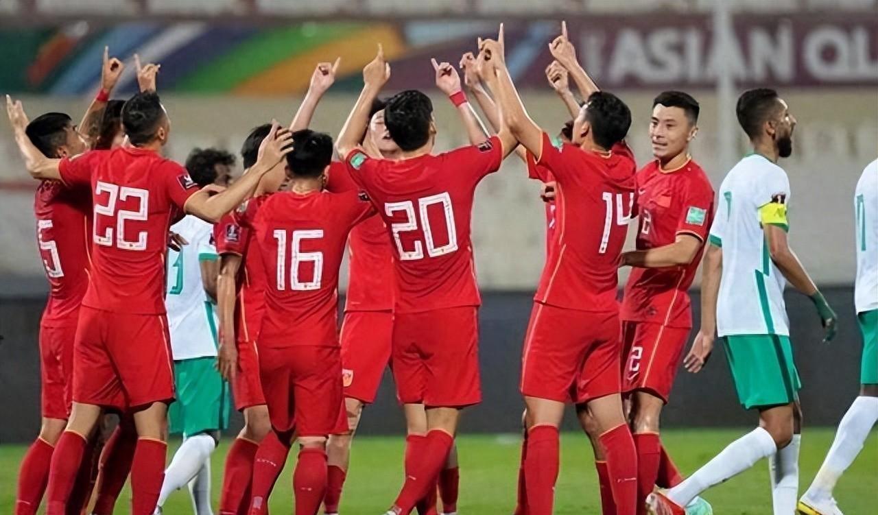 怪物猎人OL 2026开服终极指南，是公测浪潮还是正式盛宴？深度解析开服类型与实战攻略