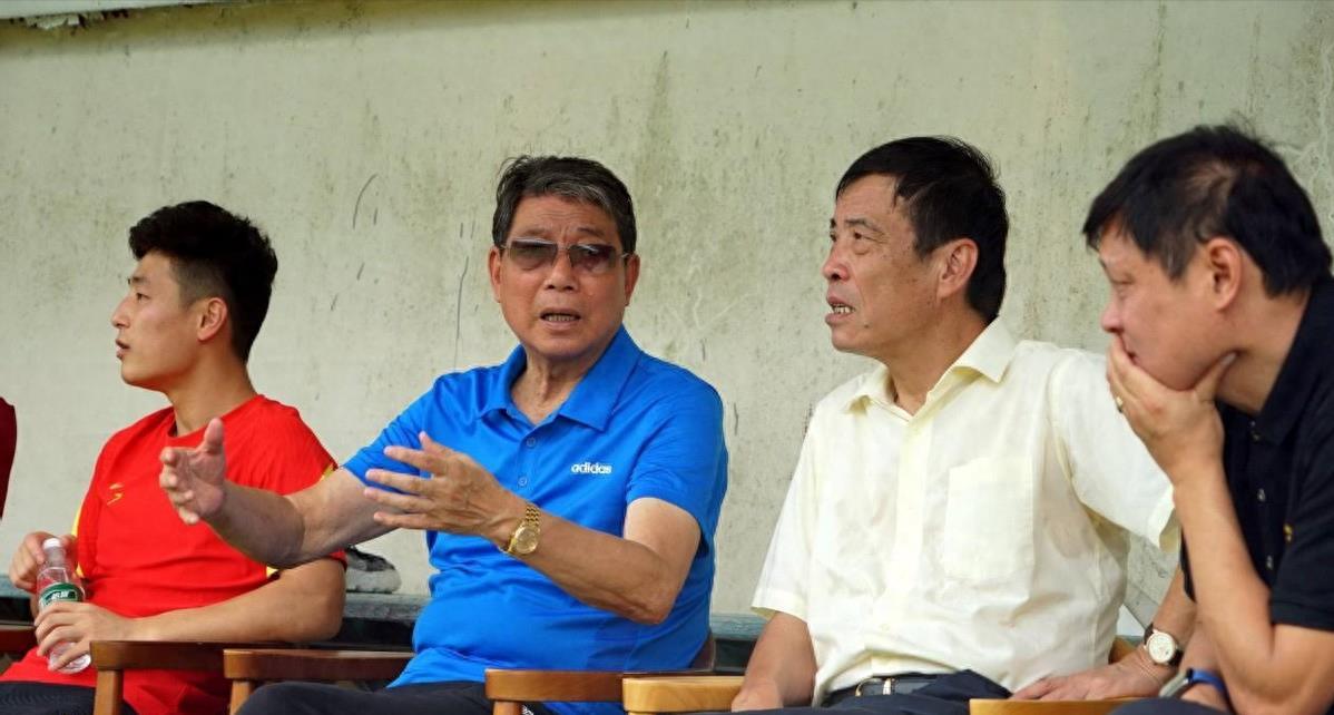 传奇窗口化工具终极解析，2026年玩家如何一键实现多任务自由？