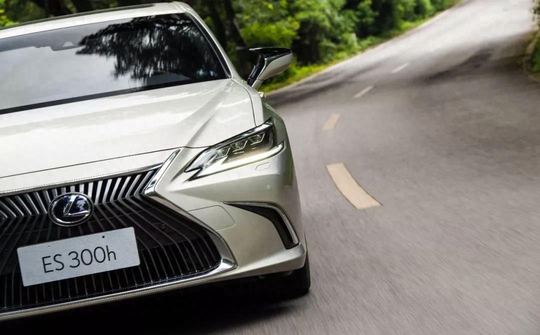 DNF狂战士连招秘籍，2026实战技巧大揭秘！如何秒杀Boss？