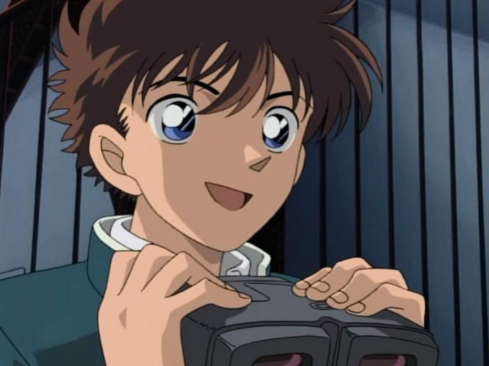 名侦探柯南剧场版8究竟如何定义类型？银翼的魔术师的推理冒险融合艺术深度解析