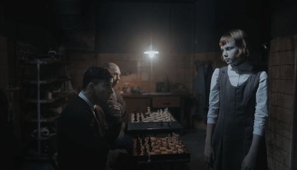 一招逆天改命？解析玩家疯传的神回操作底层逻辑与实战训练法